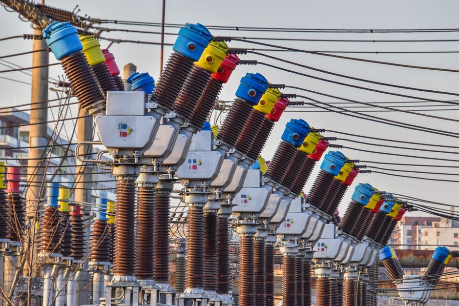 High-voltage substation equipment