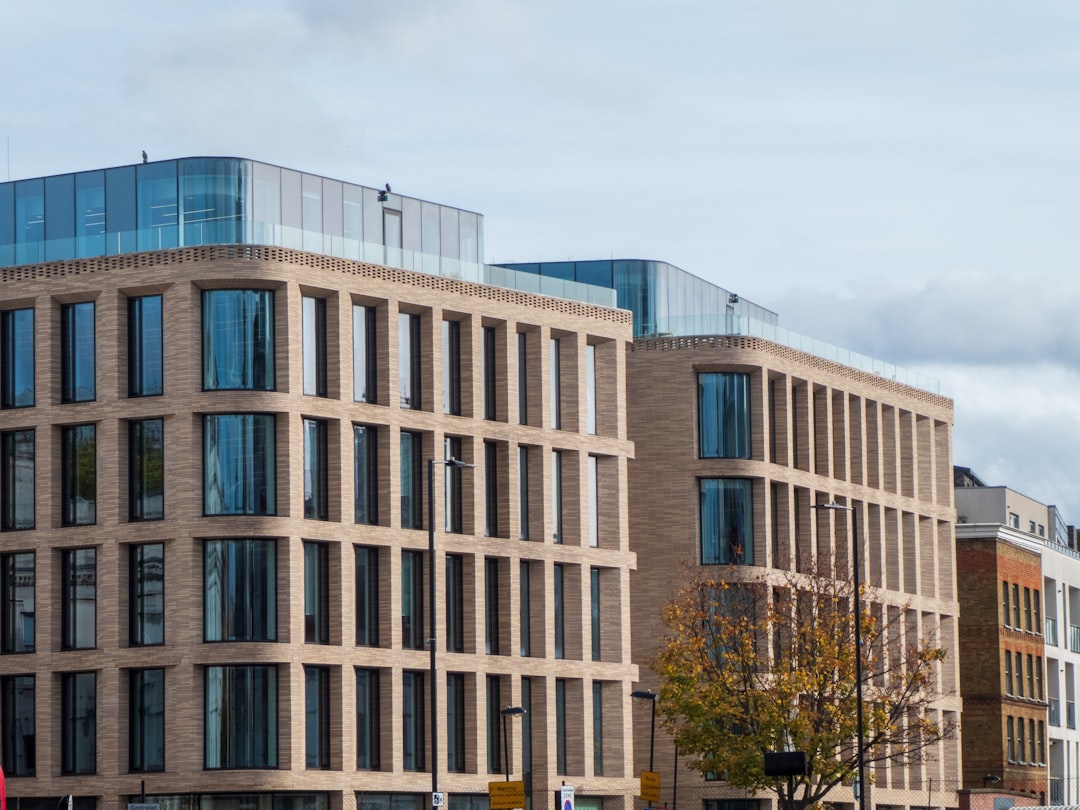 LG CNS stock analysis: a stock photograph of an office building, not an LG CNS property