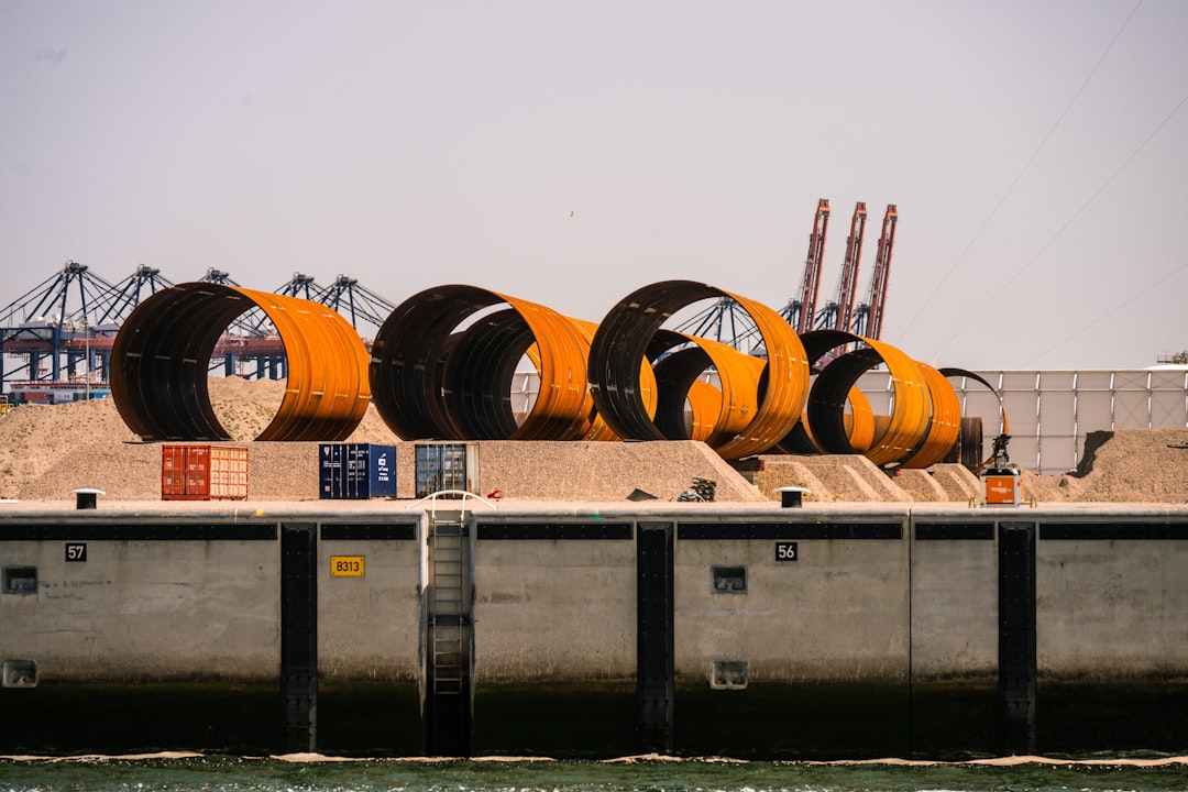 Iljin Electric stock analysis and cable drums in an industrial yard