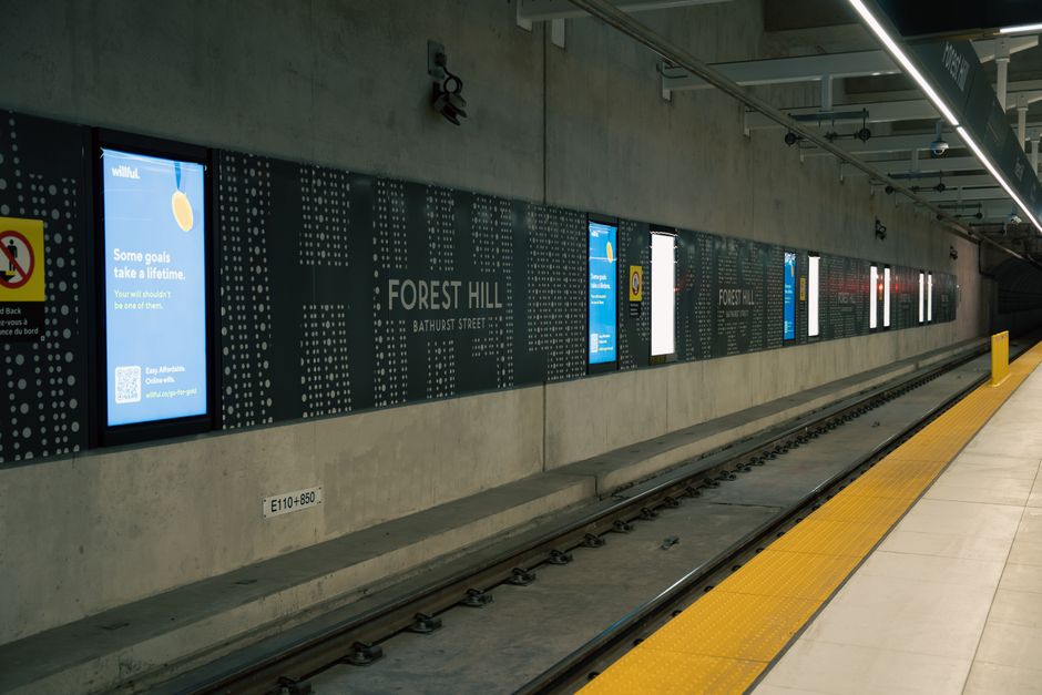 KT Nasmedia earnings story told through a digital ad screen in a subway station