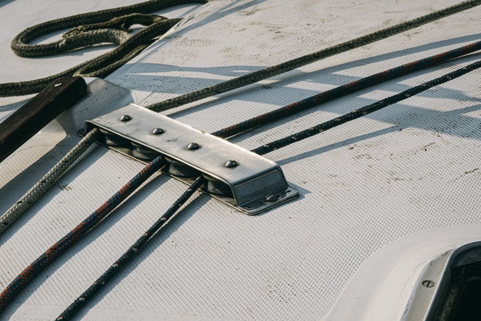 Deck fittings and mooring lines on a working vessel
