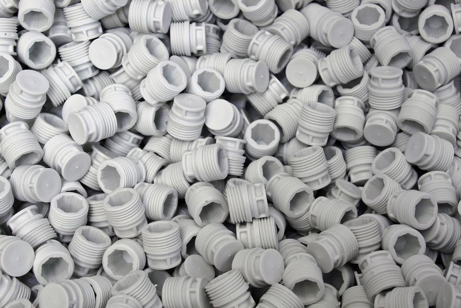 Frontec stock: unbranded precision moulded polymer components